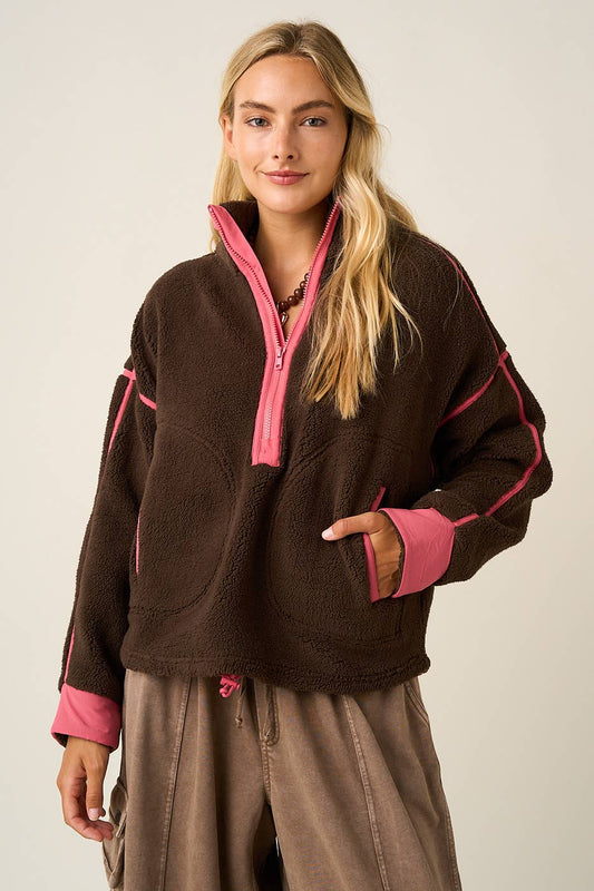 HALF ZIP CONTRAST DETAIL FLEECE SWEATSHIRT