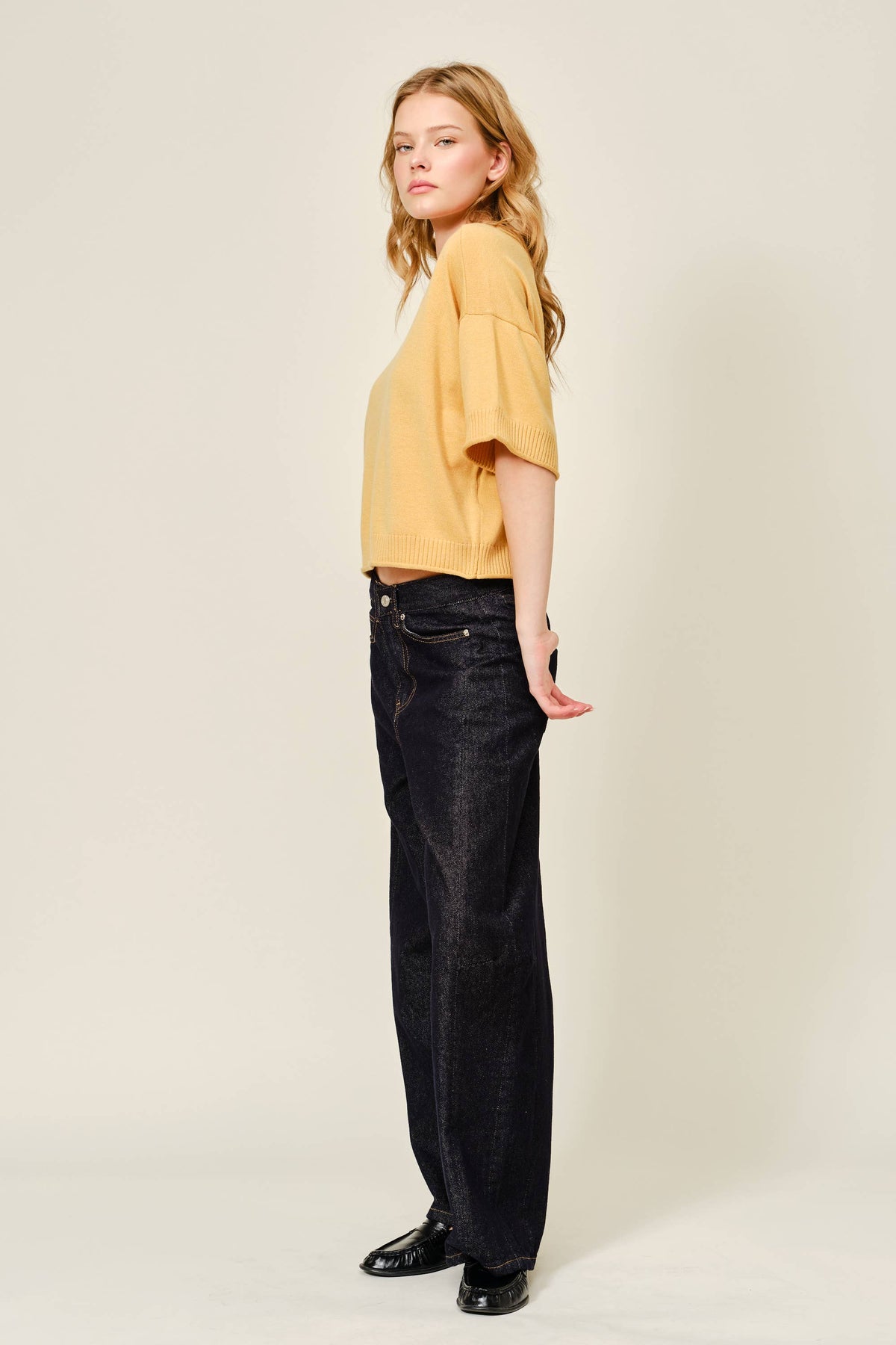 SOFT WOOL SWEATER TOP