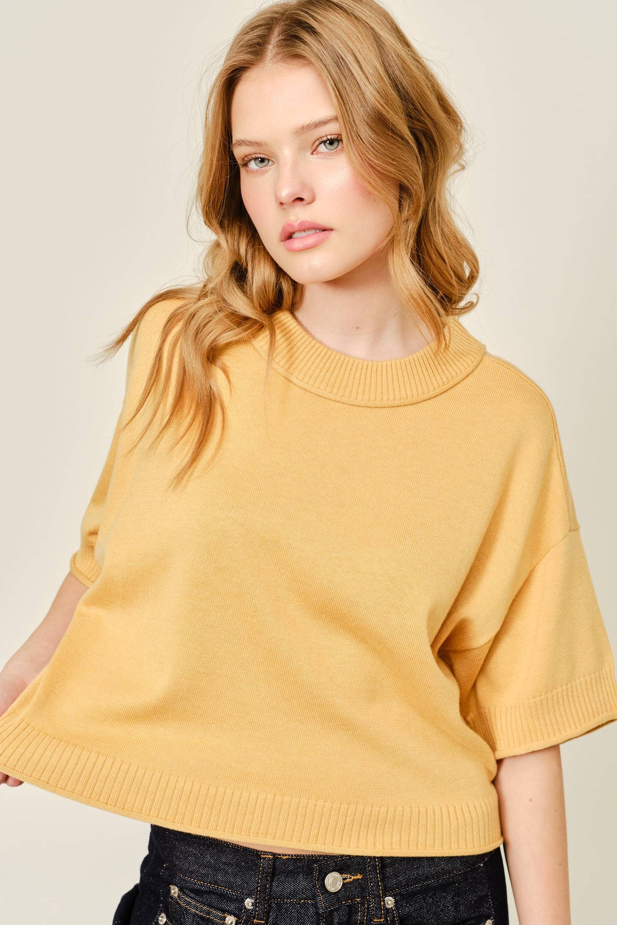 SOFT WOOL SWEATER TOP