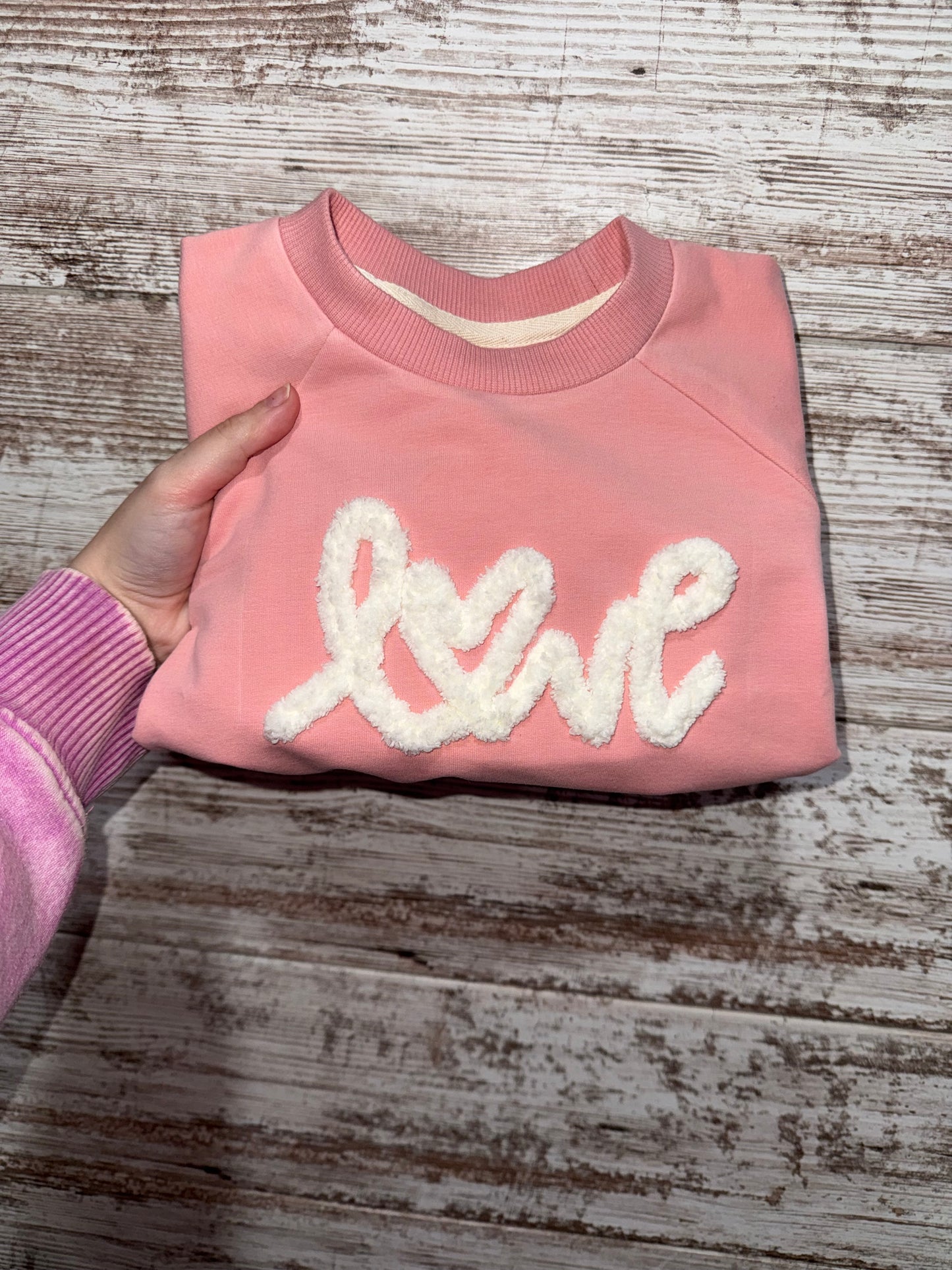 Love yarn embroidered youth crewneck
