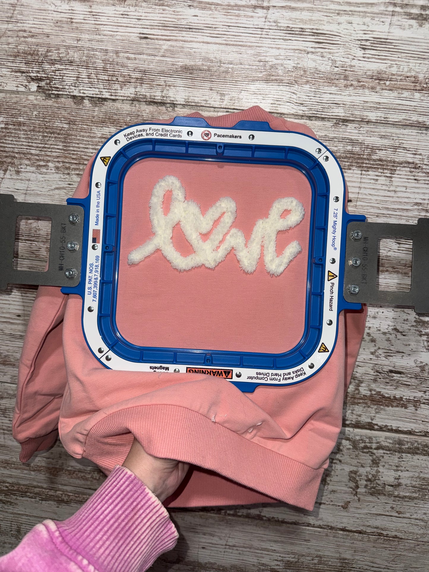 Love yarn embroidered youth crewneck