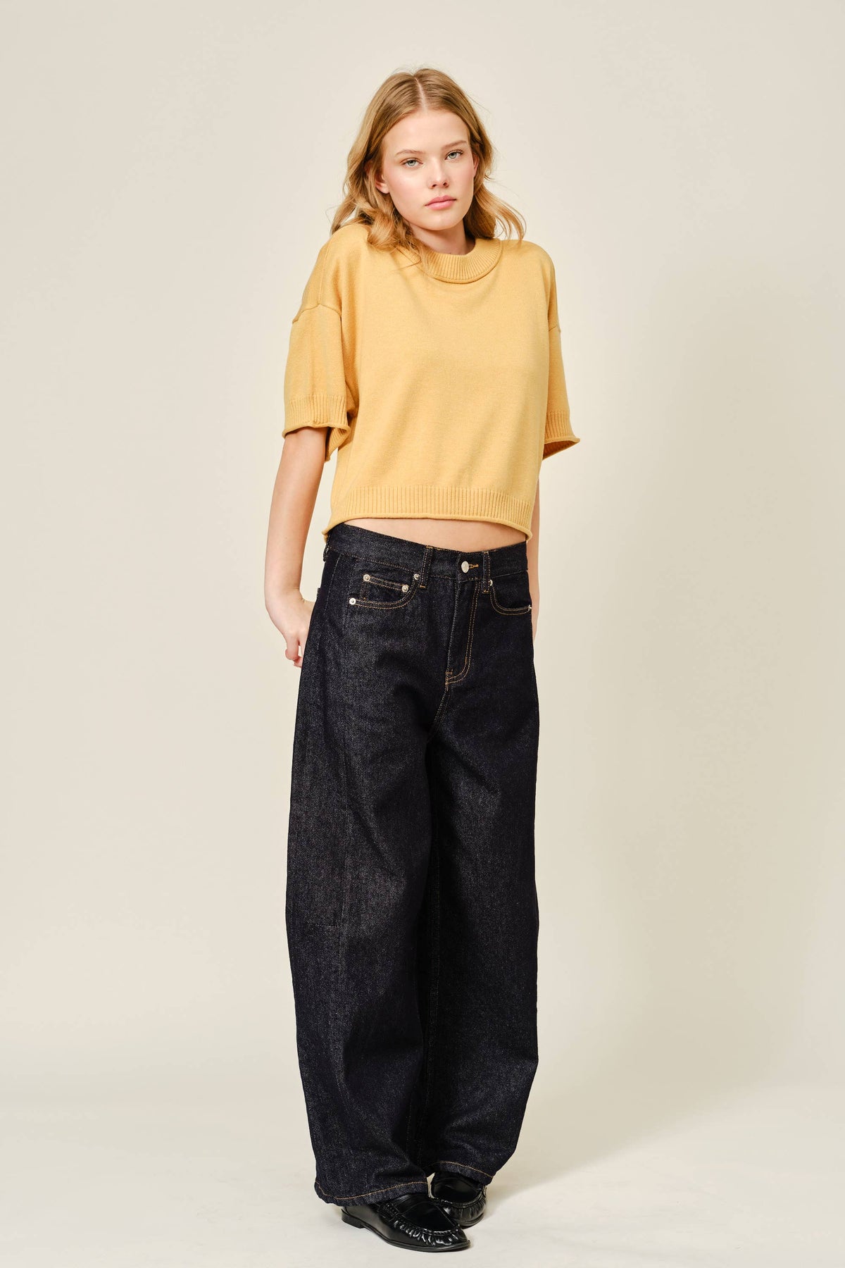 SOFT WOOL SWEATER TOP