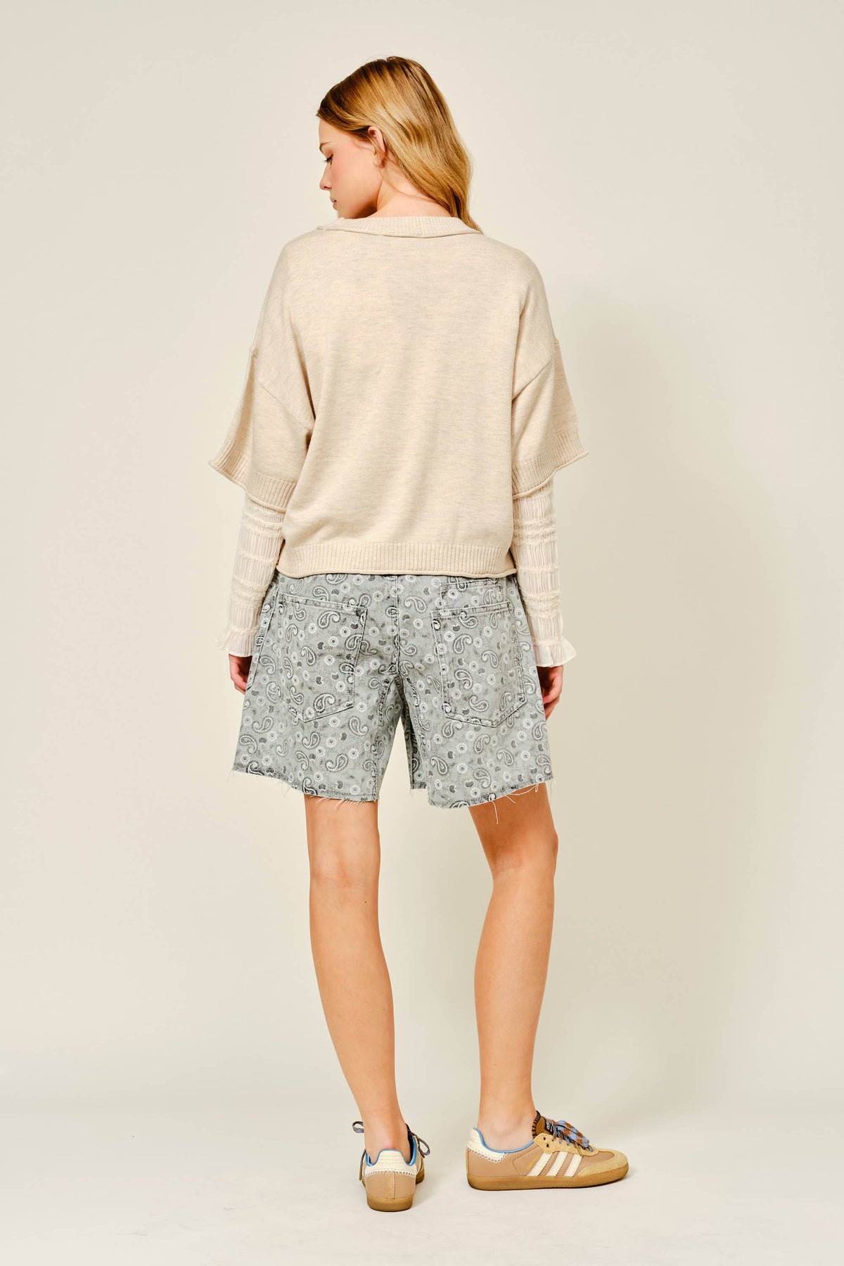 SOFT WOOL SWEATER TOP